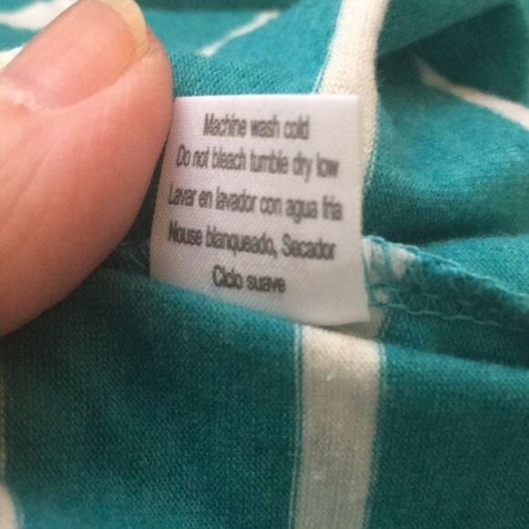 Poof! Pullover Sweater Size Small - Picture 6 of 6